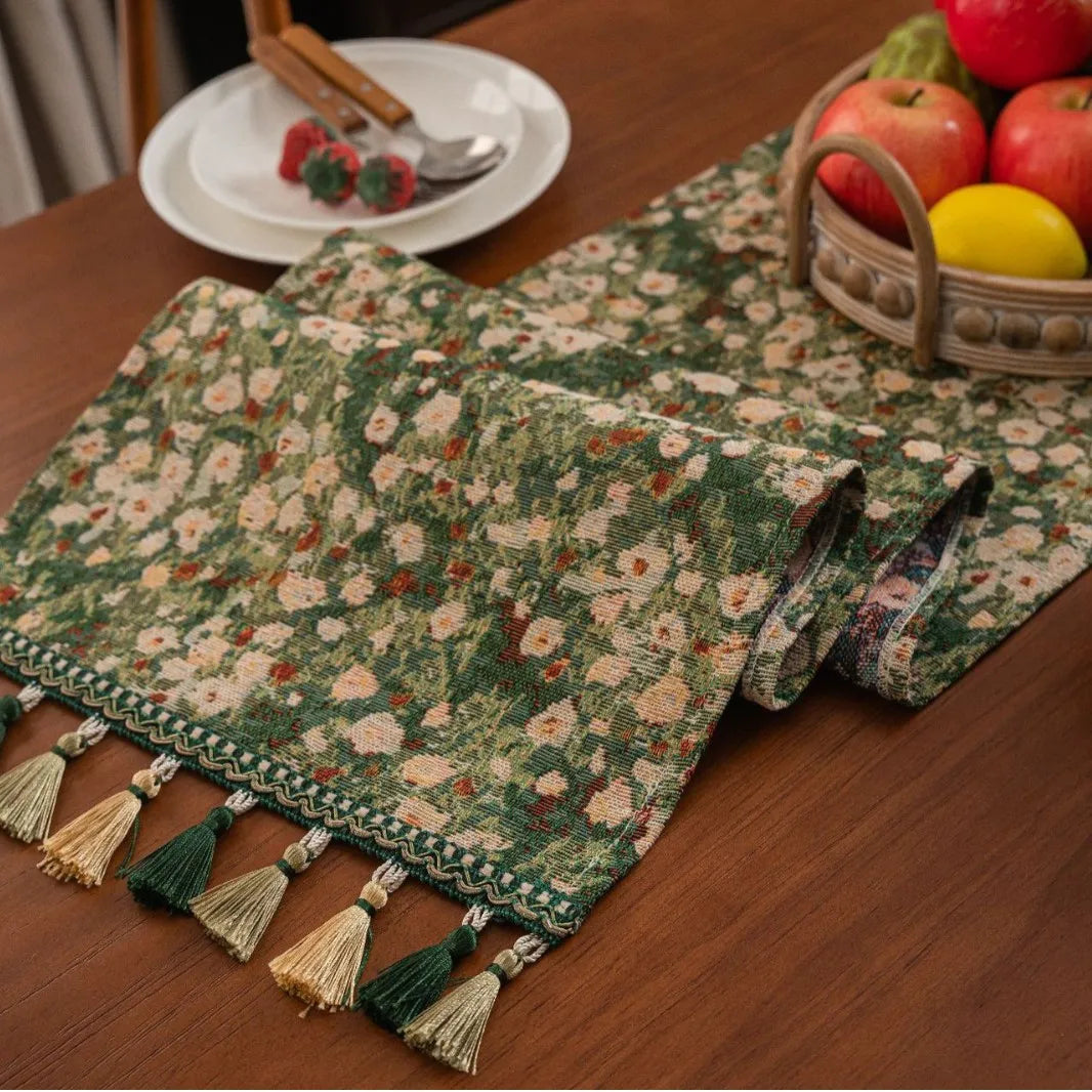 Chemin de table jacquard vert floral style campagne - vue 2 sur 6