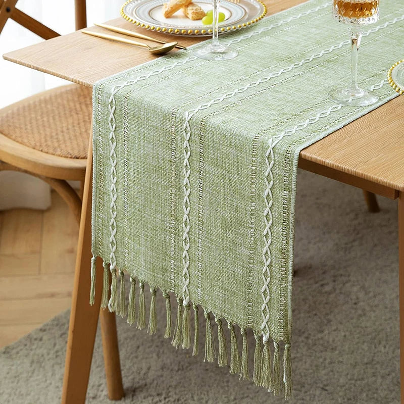 Chemin de table bohème tressé franges style ferme