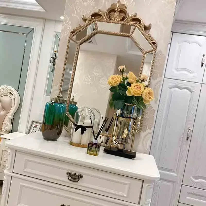 miroir décoratif suspendu nordique pour un élégant maquillage - vue 4 sur 14