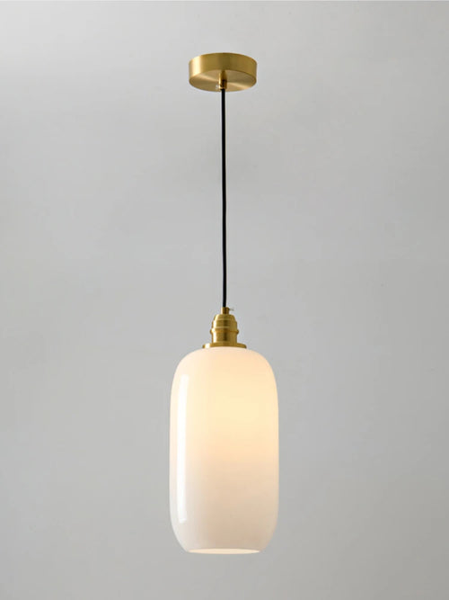 lustre en verre blanc pour une ambiance artistique élégante