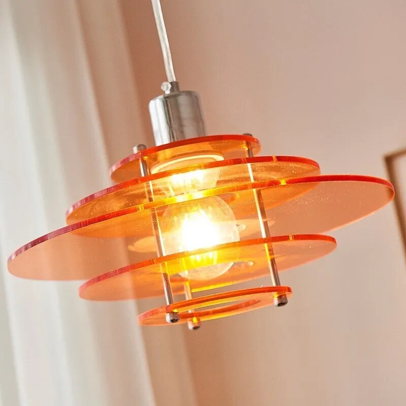Suspension nordique LED avec soucoupe volante - vue 6 sur 9