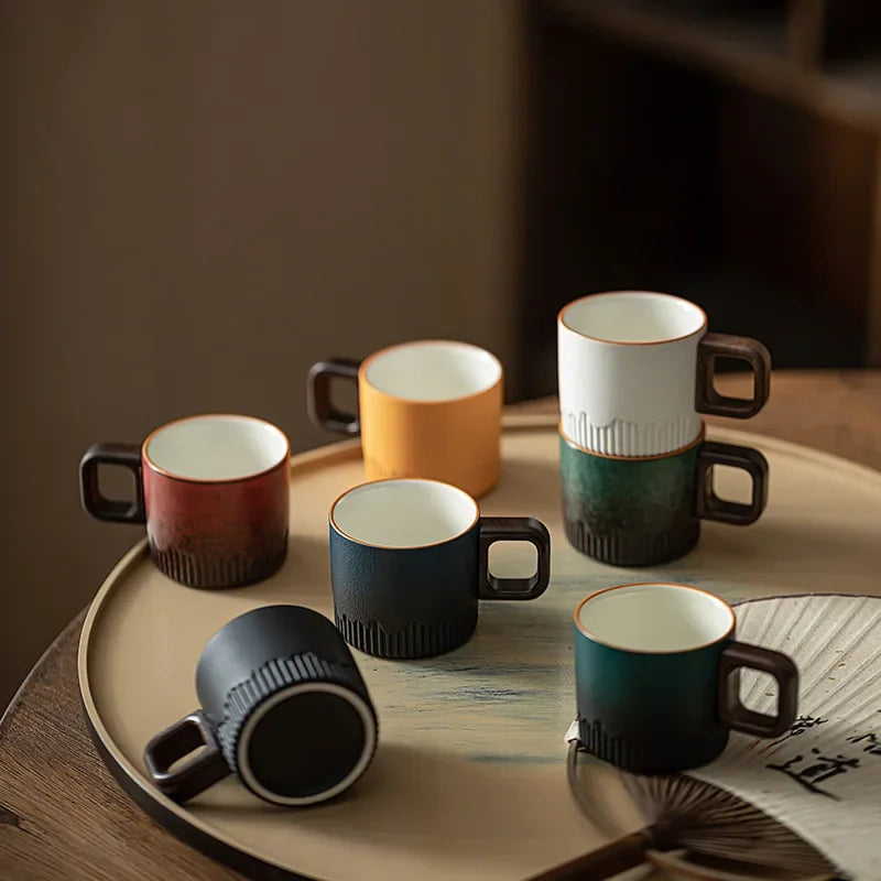 Tasse thé céramique mini minimaliste dessin main 70ml