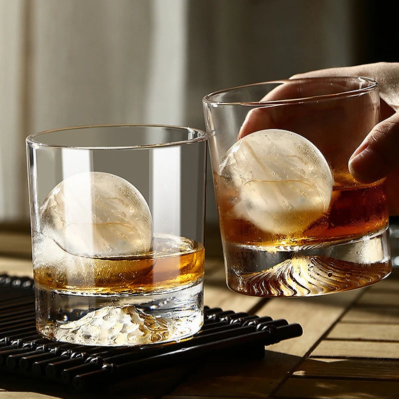 Verre à vin montagne enneigée relief rocher 300ml