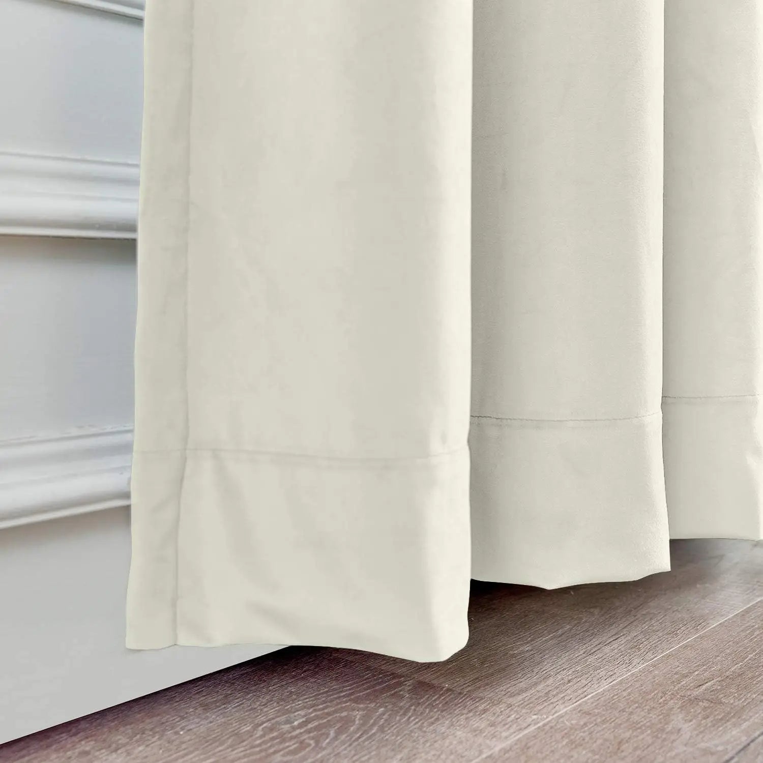 Rideau velours occultant moderne sur mesure salon chambre