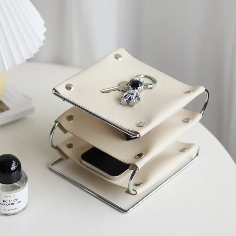 plateau en cuir pour rangement de cosmétiques et bijoux