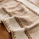 Chemin de table macramé bohème kaki à pompons