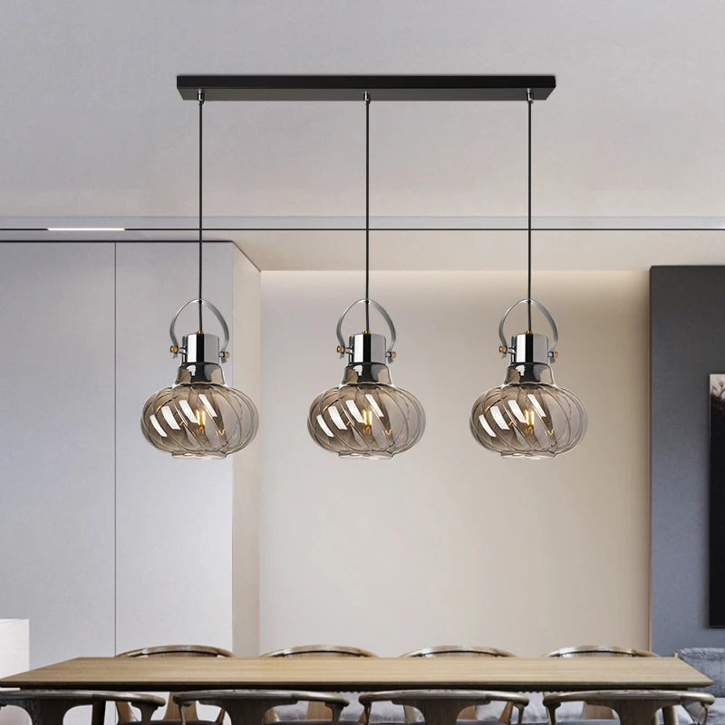 Suspension design LED en verre nordique décor loft bar - vue 3 sur 12