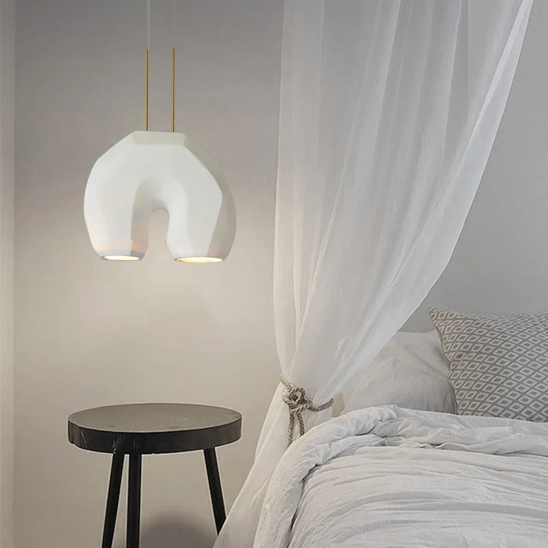 lustre moderne en forme de u design en résine pour éclairage d'étude