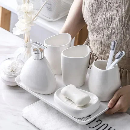 accessoires en céramique pour salle de bain complets et élégants - vue 6 sur 10