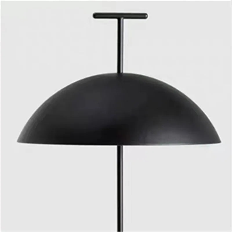 lampadaire industriel design avec abat-jour en métal - vue 8 sur 9