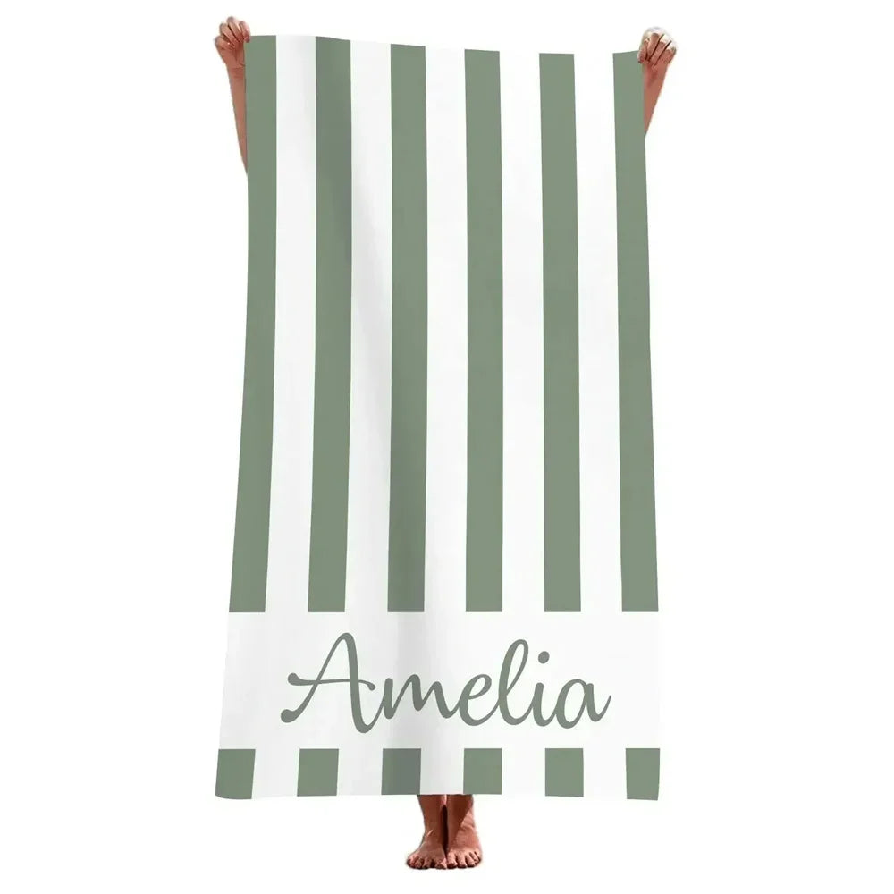 Serviette de plage microfibre rayée personnalisée avec nom - vue 4 sur 5