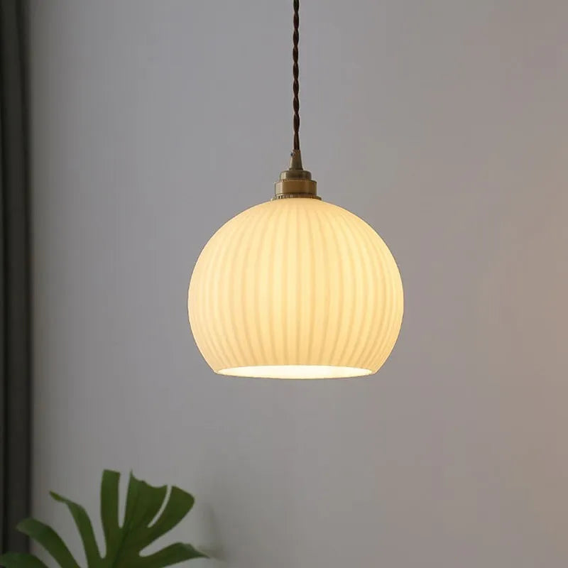 Nordique LED verre suspension lait blanc rayé boule suspendus lumières rétro cuivre salon décor luminaire chambre LED Luminai - vue 4 sur 10