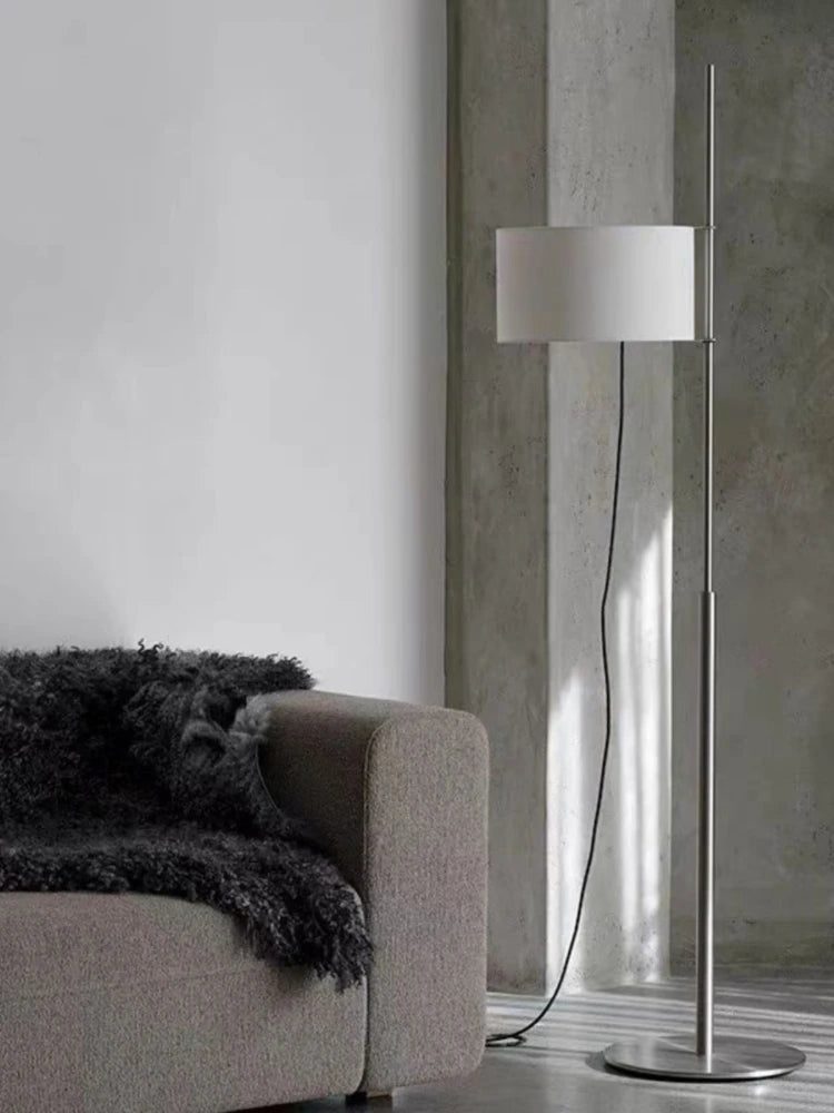 lampadaire moderne minimaliste avec abat-jour en tissu rétro