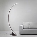 Lampadaire Led en forme d'arc nordique
