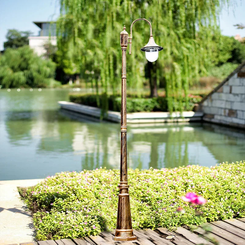 lampadaire extérieur imperméable pour jardin et terrasse - vue 4 sur 8