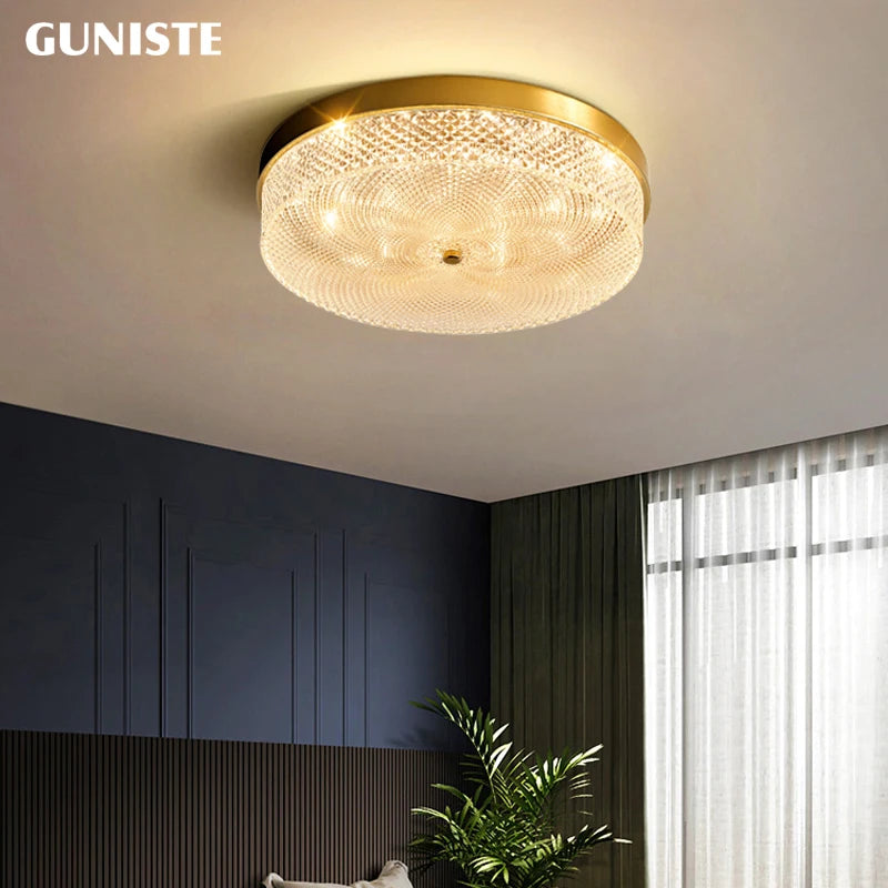 Plafonnier rond doré en métal et verre - vue 5 sur 8