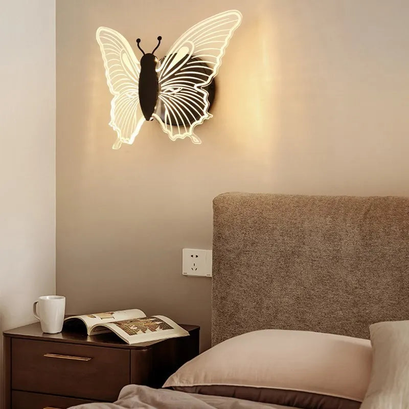 applique murale led acrylique noir en forme de papillon - vue 5 sur 10