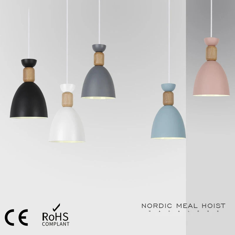 Suspension moderne arrondie métal coloré et bois - vue 4 sur 13