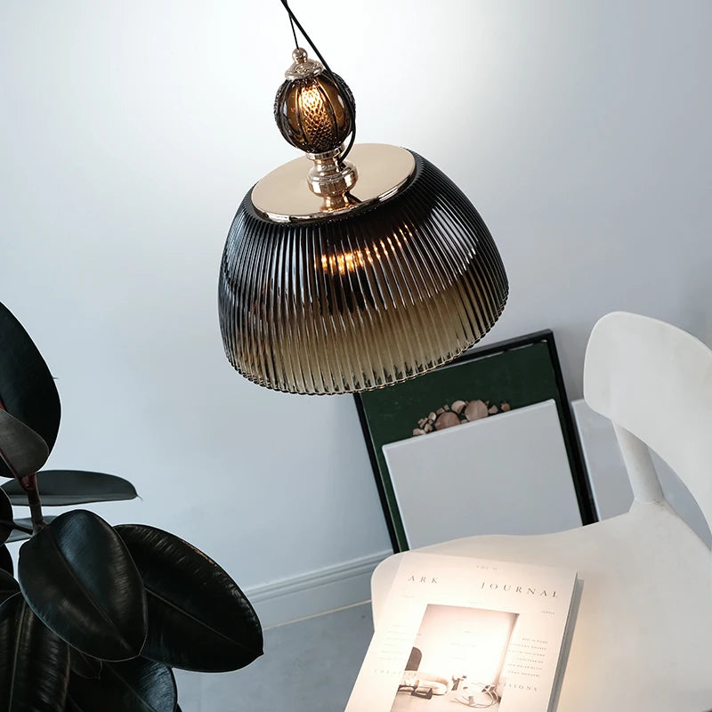 Suspension LED en verre au design nordique moderne - vue 6 sur 8