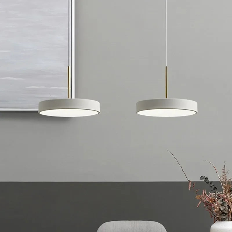 Suspension LED nordique multicolore en forme de disque