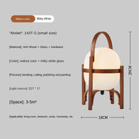Lampe de bureau Led en bois nordique