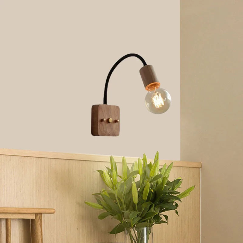 applique murale minimaliste en bois pour étude et lecture