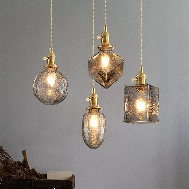 suspension vintage avec interrupteur et abat-jour en verre cristal - vue 6 sur 22