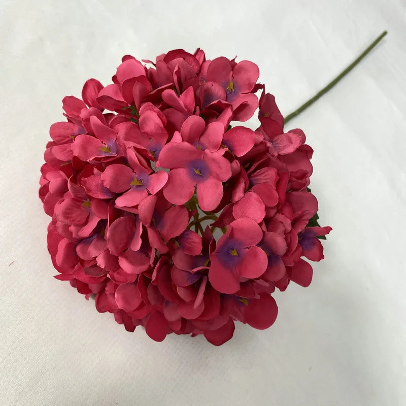 bouquet d'hortensias artificiels en soie pour décoration d'événements - vue 19 sur 19