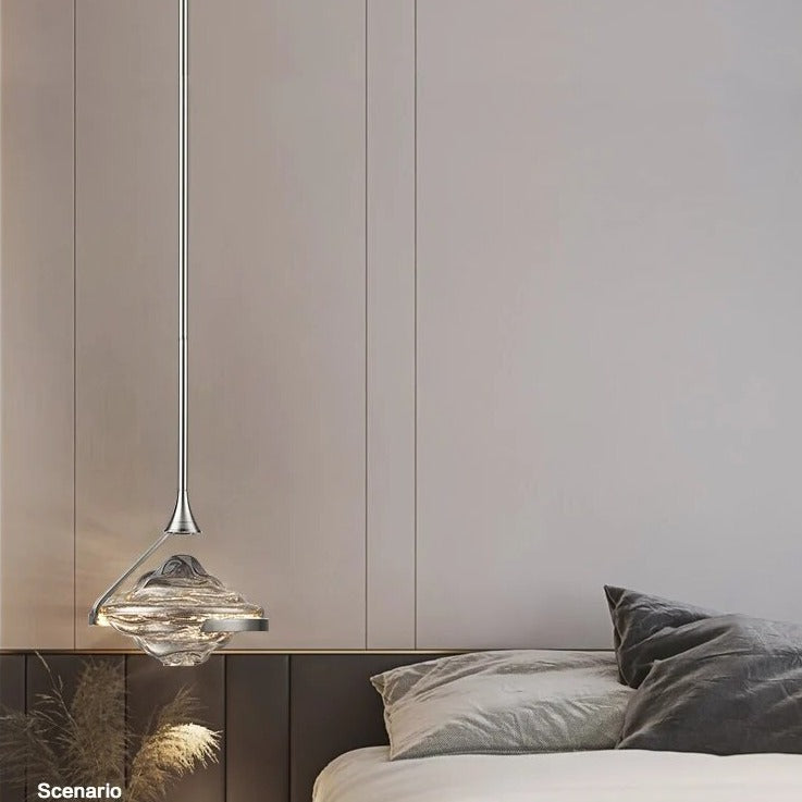 Suspension au design nordique moderne et luxueux - vue 4 sur 8