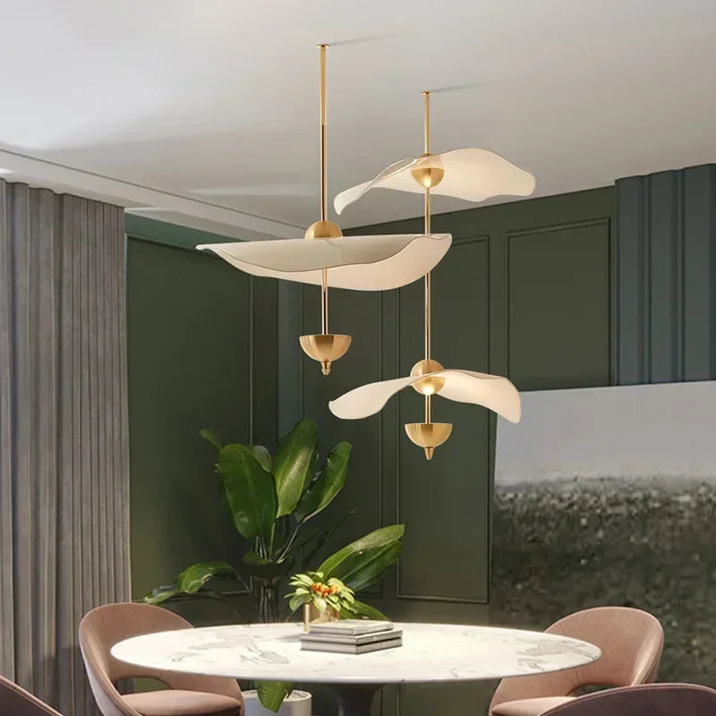 lustre nordique suspendu en acrylique art feuille de lotus moderne - vue 3 sur 11