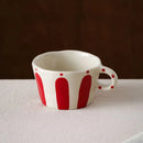 Mug céramique motifs géométriques style nordique anse peinte