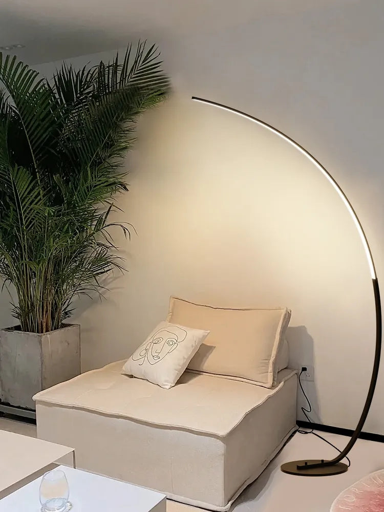 Nordique LED Coin Lumière Arc RVB Lampadaires Noir Blanc C APP À Distance Lampadaires Stand lumière pour Salle À Manger Salon Décor - vue 6 sur 8
