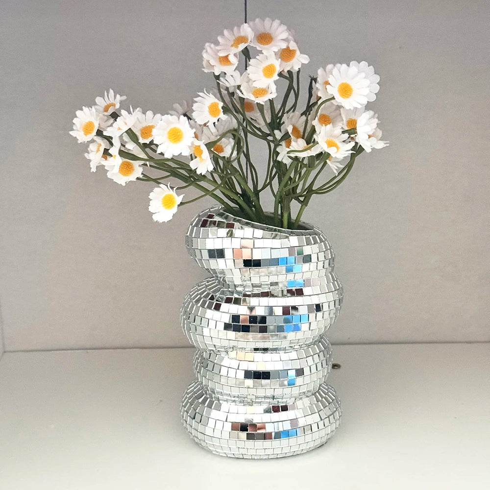 vase en spirale boule disco décoration moderne pour fleurs - vue 7 sur 7