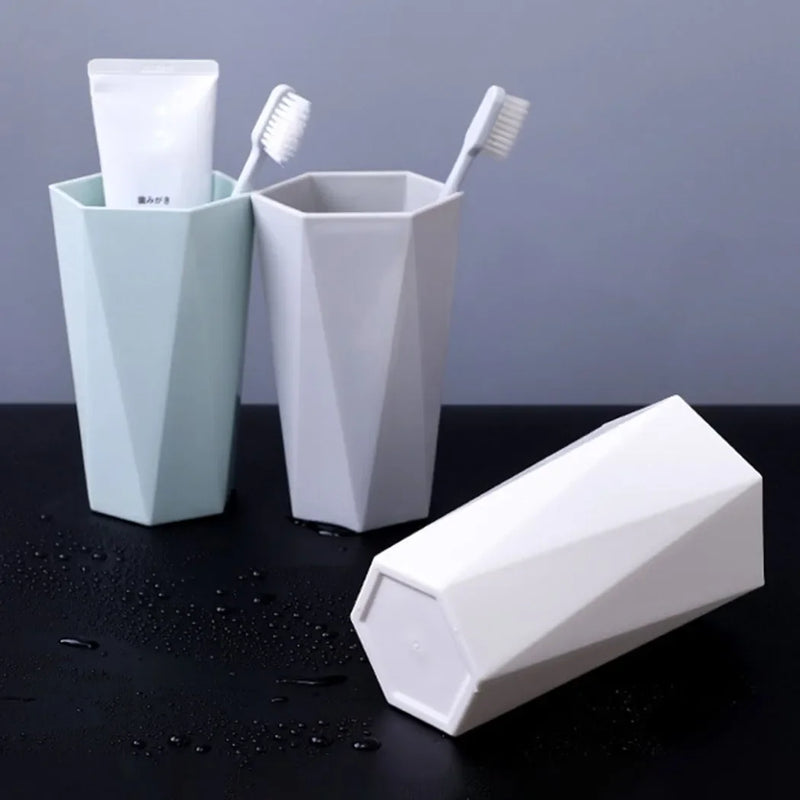 gobelet pour bain de bouche et brosse à dents en plastique solide