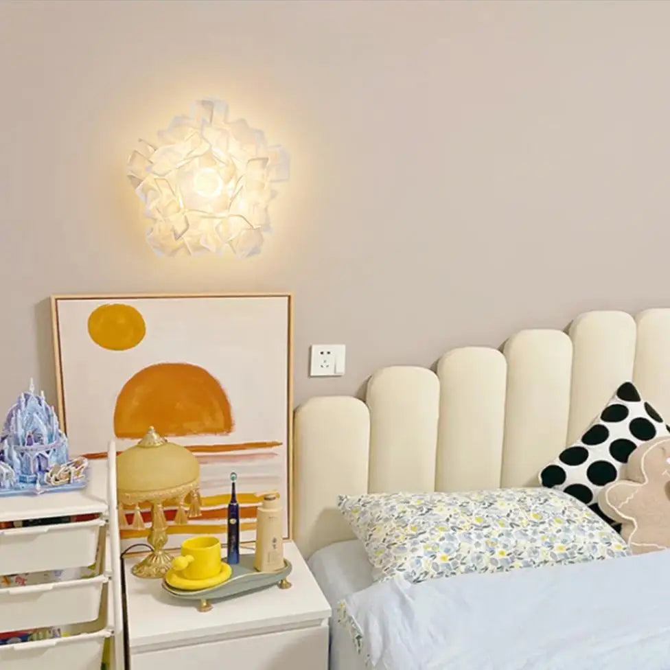 applique murale led en acrylique romantique fleur blanche moderne - vue 5 sur 6