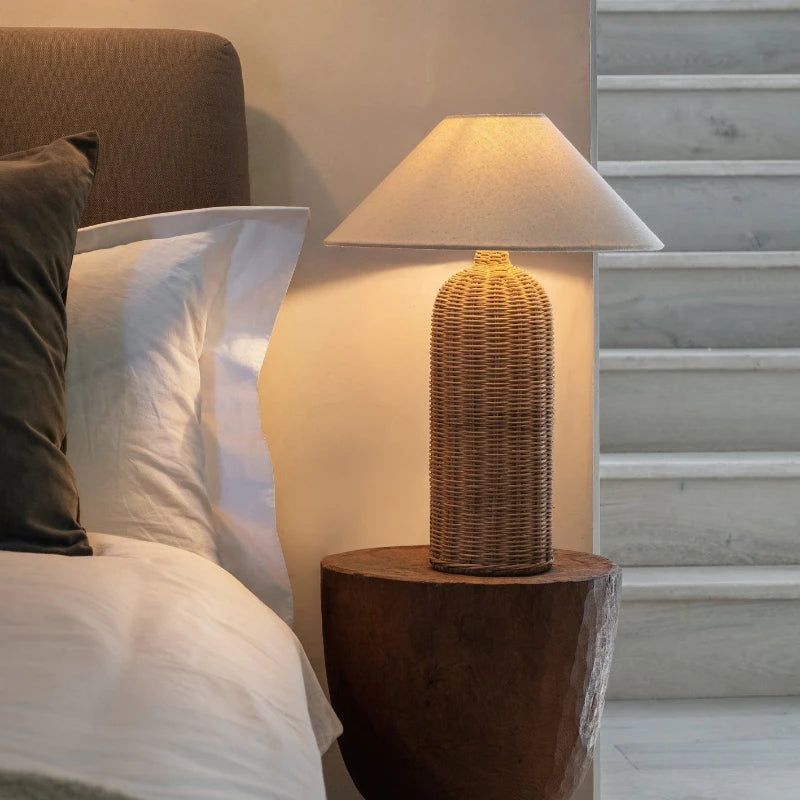 lampadaire en rotin avec abat-jour tissu et lumières led décoratives - vue 4 sur 11