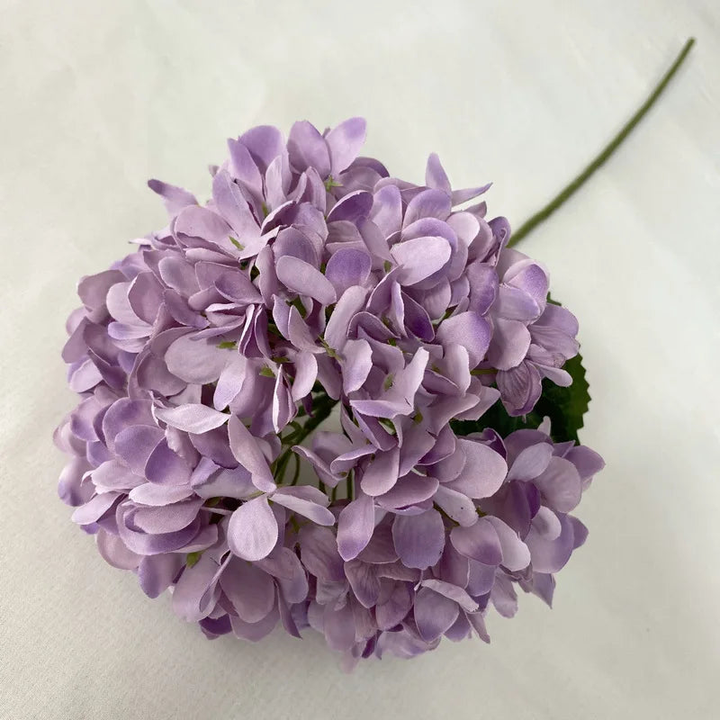 bouquet d'hortensias artificiels en soie pour décoration d'événements - vue 8 sur 19