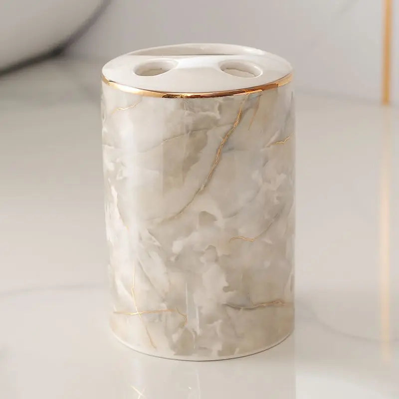 accessoires de salle de bain en céramique marbrée décorative et pratique - vue 4 sur 18