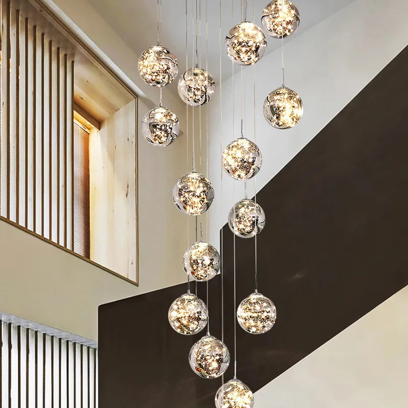 lustre moderne en colimaçon avec éclairage led et boule de cristal