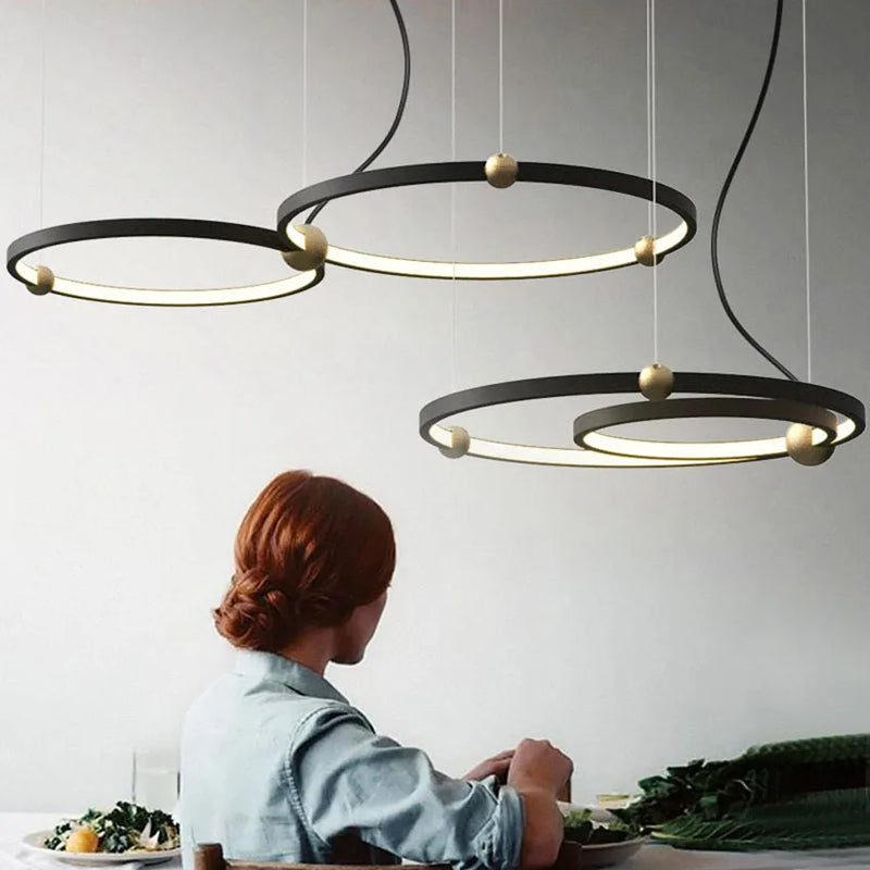 lustre sandyha multi-anneau en fer noir led design luxe