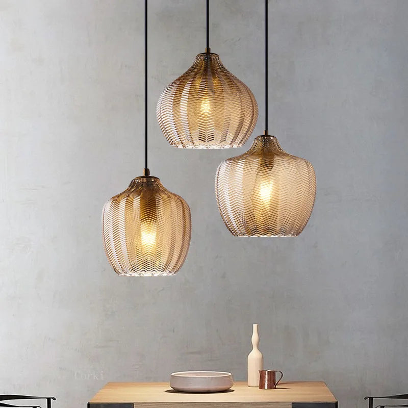 lampe led suspendue en verre design moderne pour espaces divers