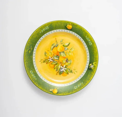 Vaisselle ceramique style nordique motifs floraux retro