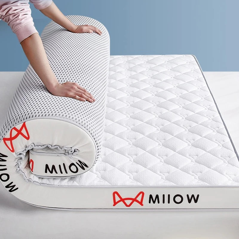 Matelas en latex thaïlandais haut de gamme pour lit double