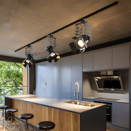 plafonnier vintage industriel pour bar et vêtements rétro