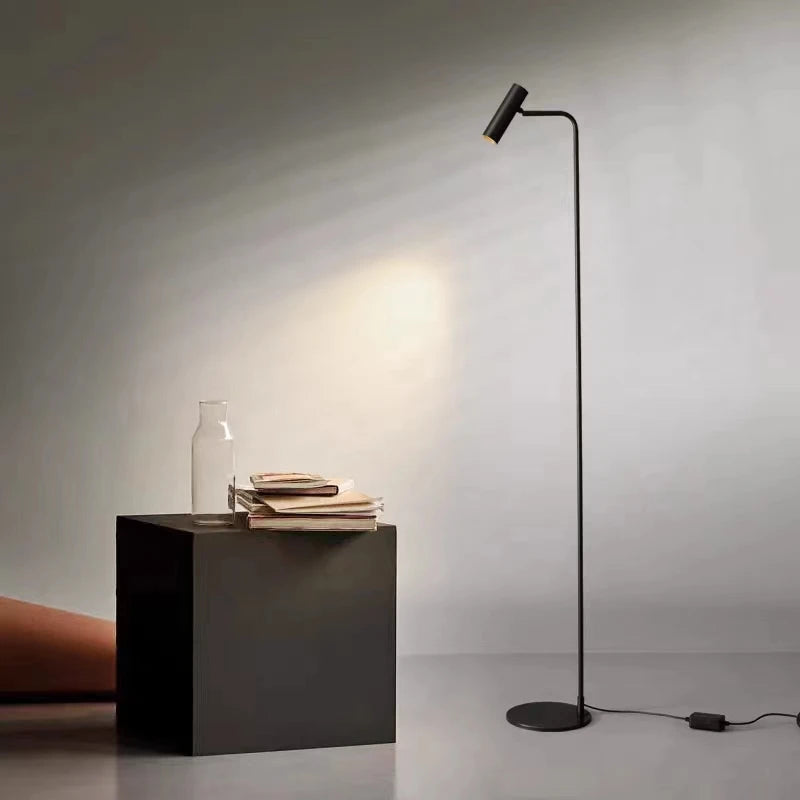 lampadaire rotatif en laiton minimaliste avec 3 gradations