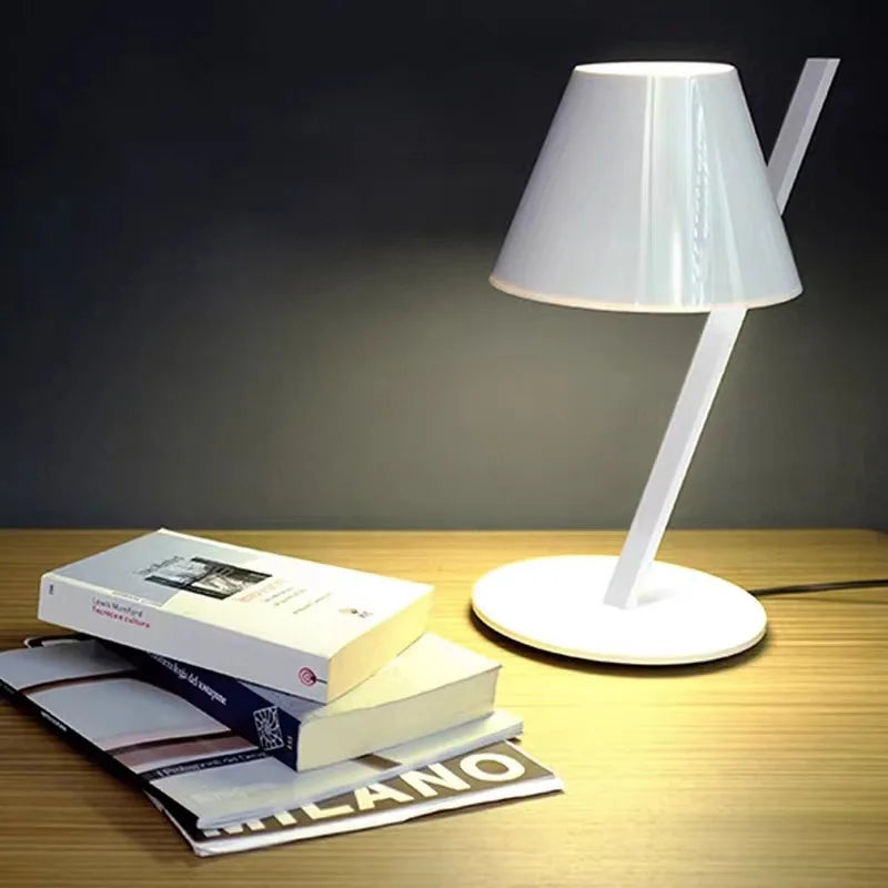 lampe de bureau design italienne pour intérieur moderne - vue 5 sur 8