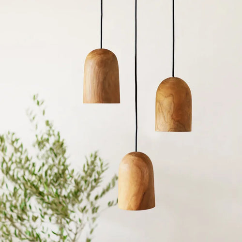 Suspension arrondie en bois massif