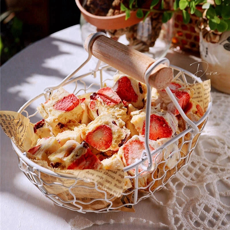 panier en fer pour fruits légumes et pain avec poignée en bois - vue 7 sur 10