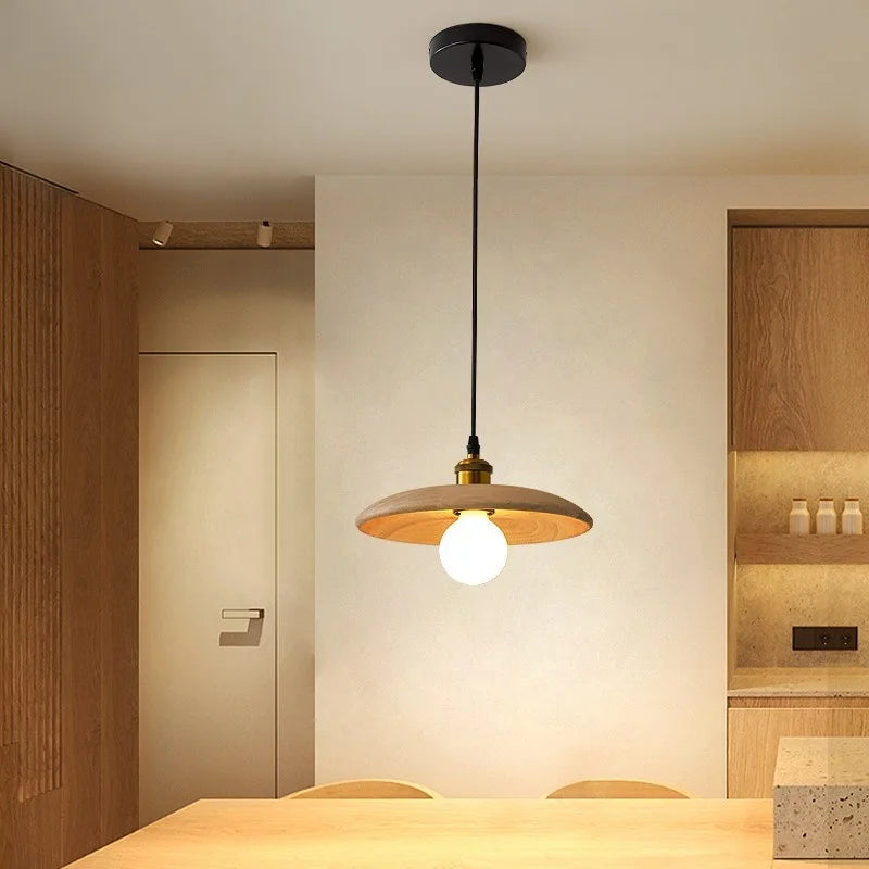 lustre moderne minimaliste en bois massif suspendu - vue 3 sur 9