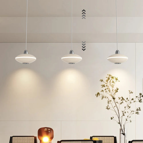 lustre à led design minimaliste réglable pour intérieur moderne